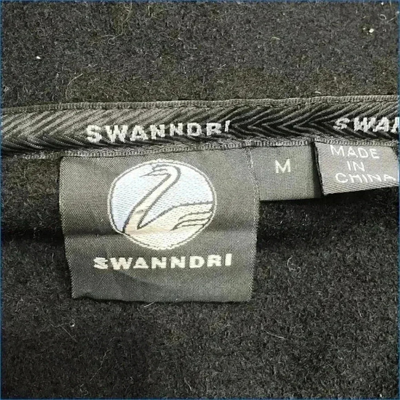 SWANNDRI 100% Merino Wool Jacket - Men's Outdoor Winter Coat - Stylish Warmth - Picture 3 of 3